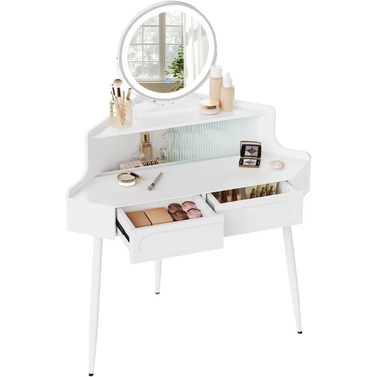 La coiffeuse d’angle, tiroirs ouverts, miroir rond et compartiment vitré