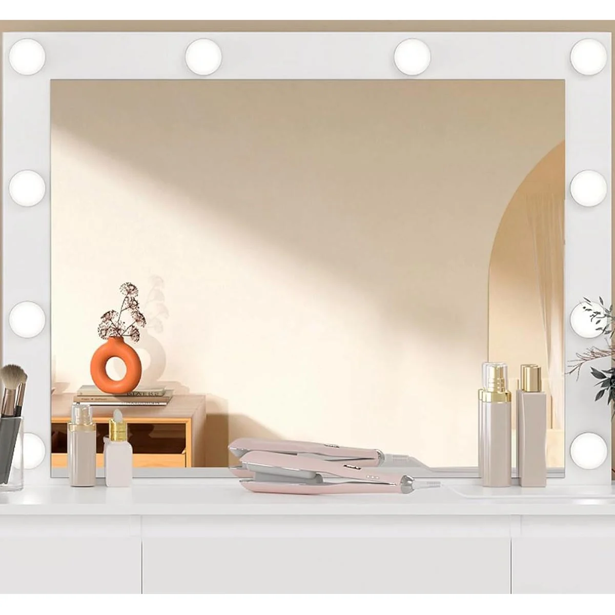 Le grand miroir et ses 10 ampoules